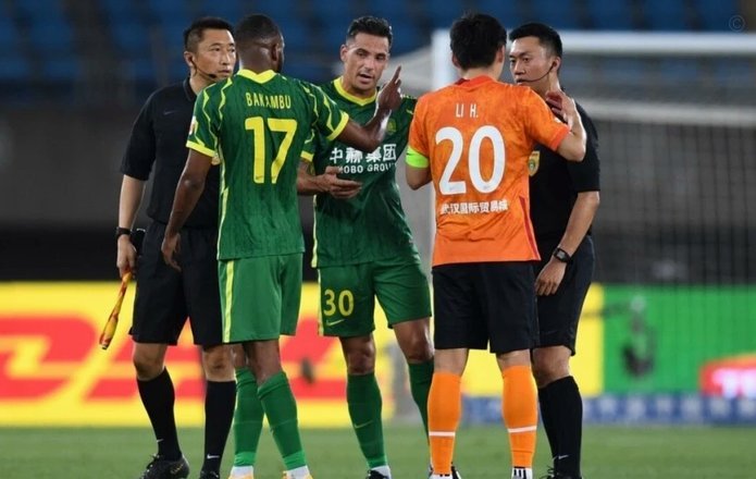 不换教练别急着换外援