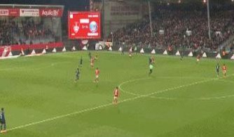 登贝莱本场数据：5射2正贡献2球1助，错失1次良机，2解围